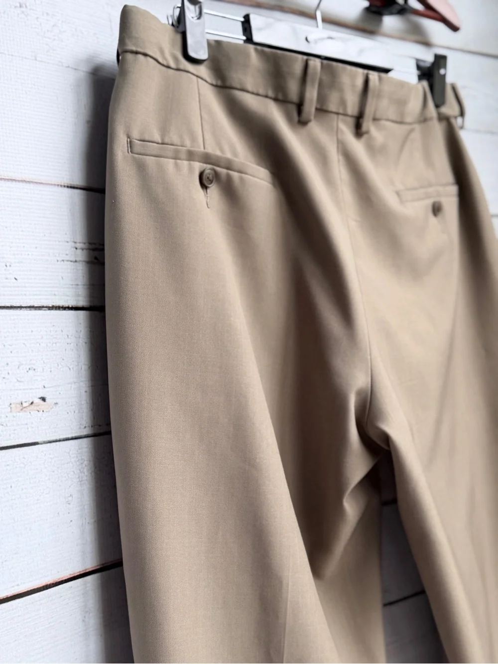Haggar Men's Pleated Chinos in Light Brown 34x29